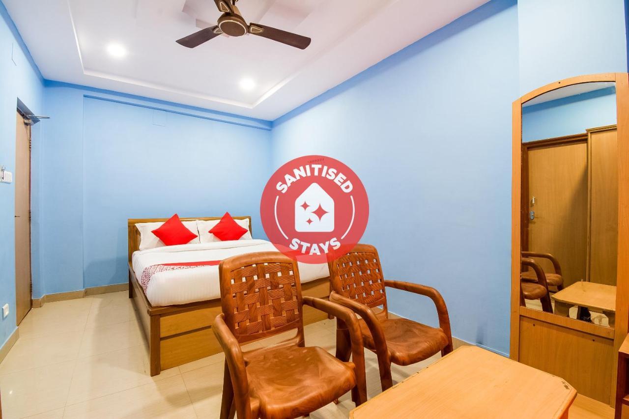 Oyo 62964 Hotel Vandana Grand Nellore Εξωτερικό φωτογραφία